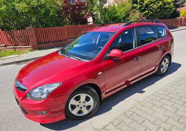 Hyundai I30 cena 19400 przebieg: 199000, rok produkcji 2011 z Puck małe 562